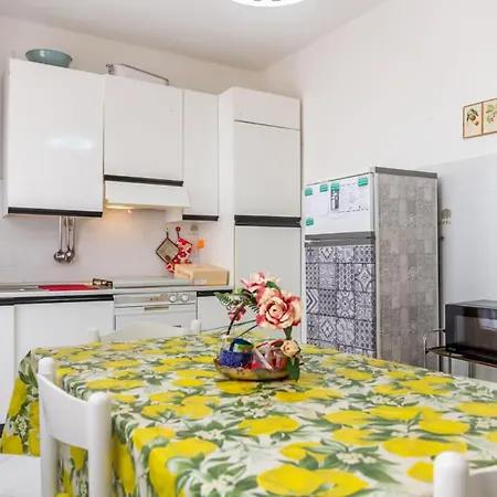 'sulle Note Del Mare' Holiday home Follonica